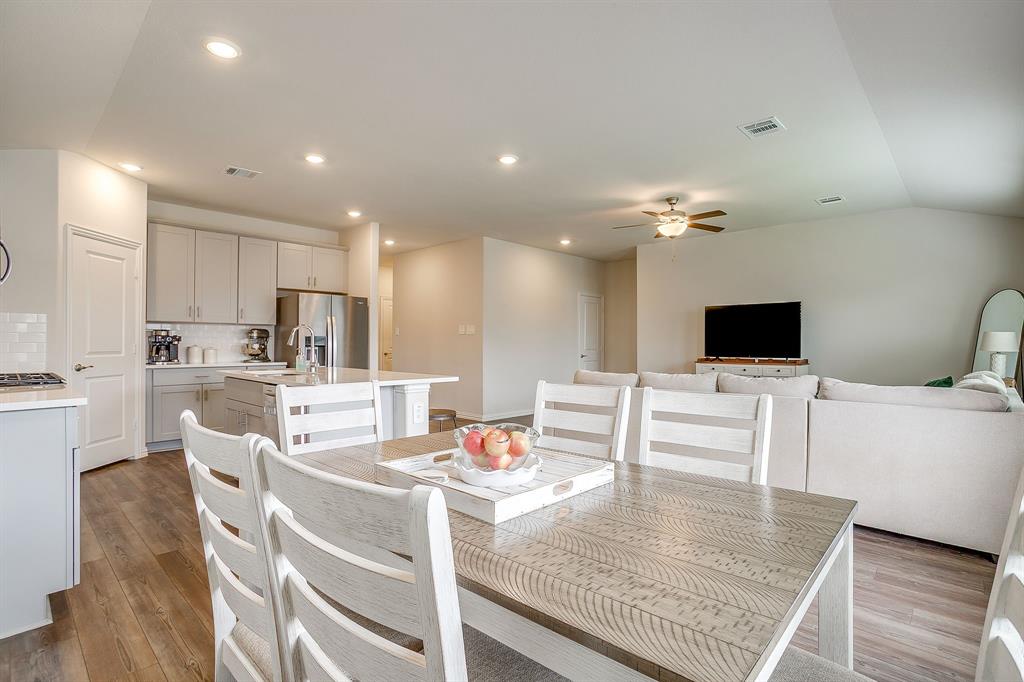 3013 Brittlebush Drive Property Photo 13