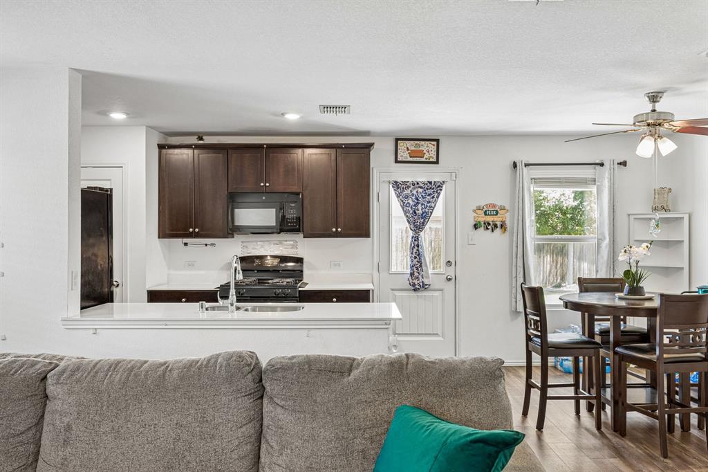 1806 River Crossing Drive Property Photo 18