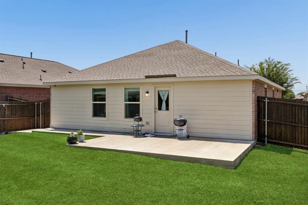 1806 River Crossing Drive Property Photo 26