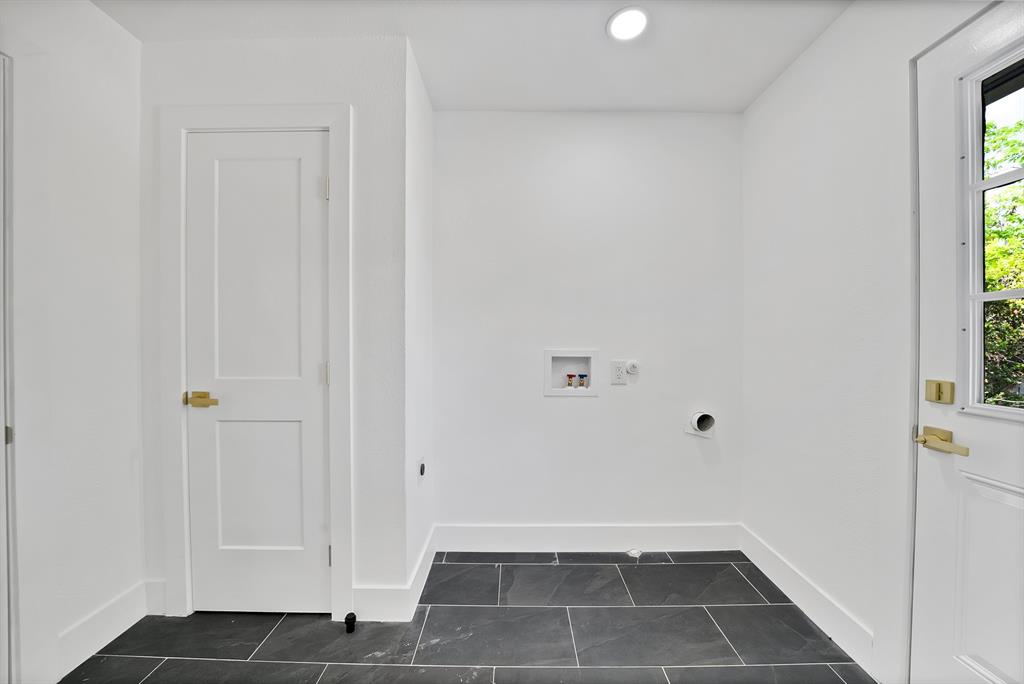 5617 Wharton Drive Property Photo 10