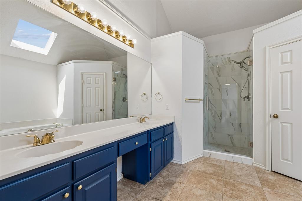 2212 Meadowstone Drive Property Photo 20