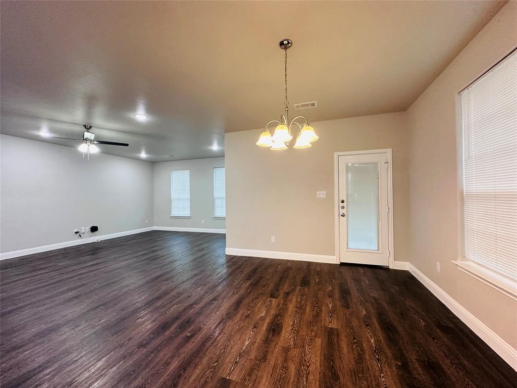 2415 San Gabriel Drive Property Photo 7