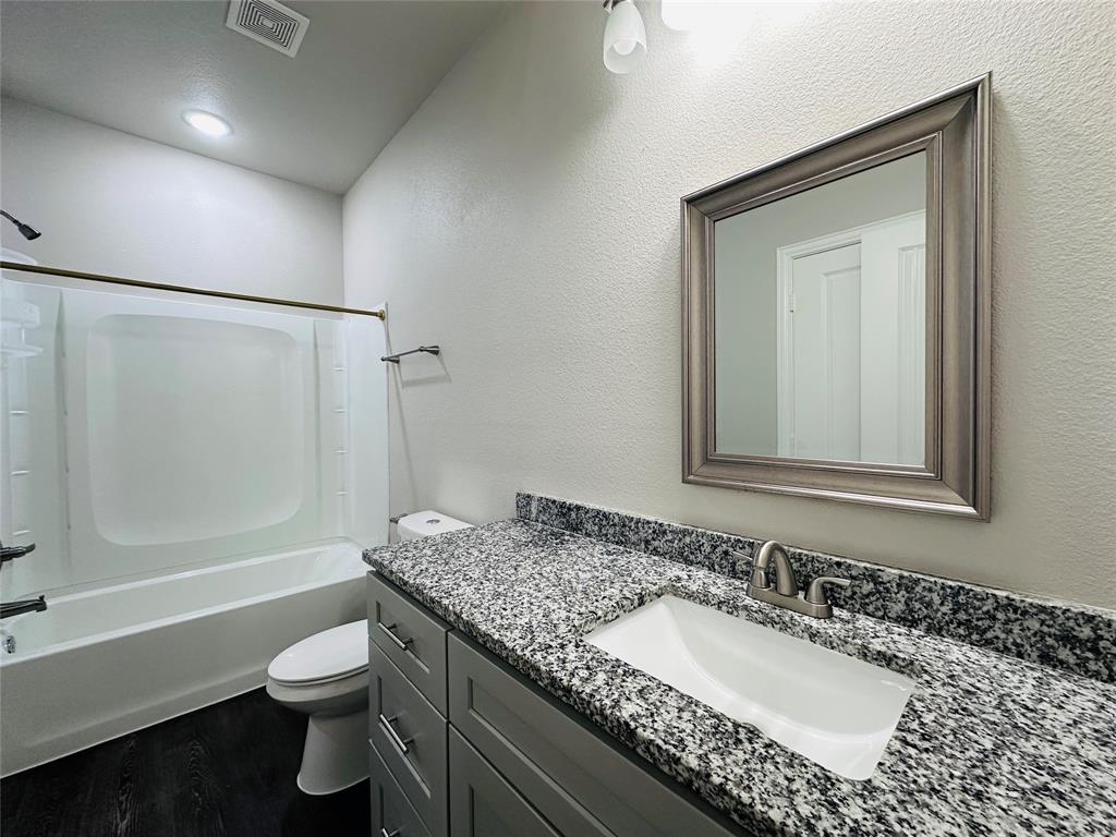 2415 San Gabriel Drive Property Photo 10
