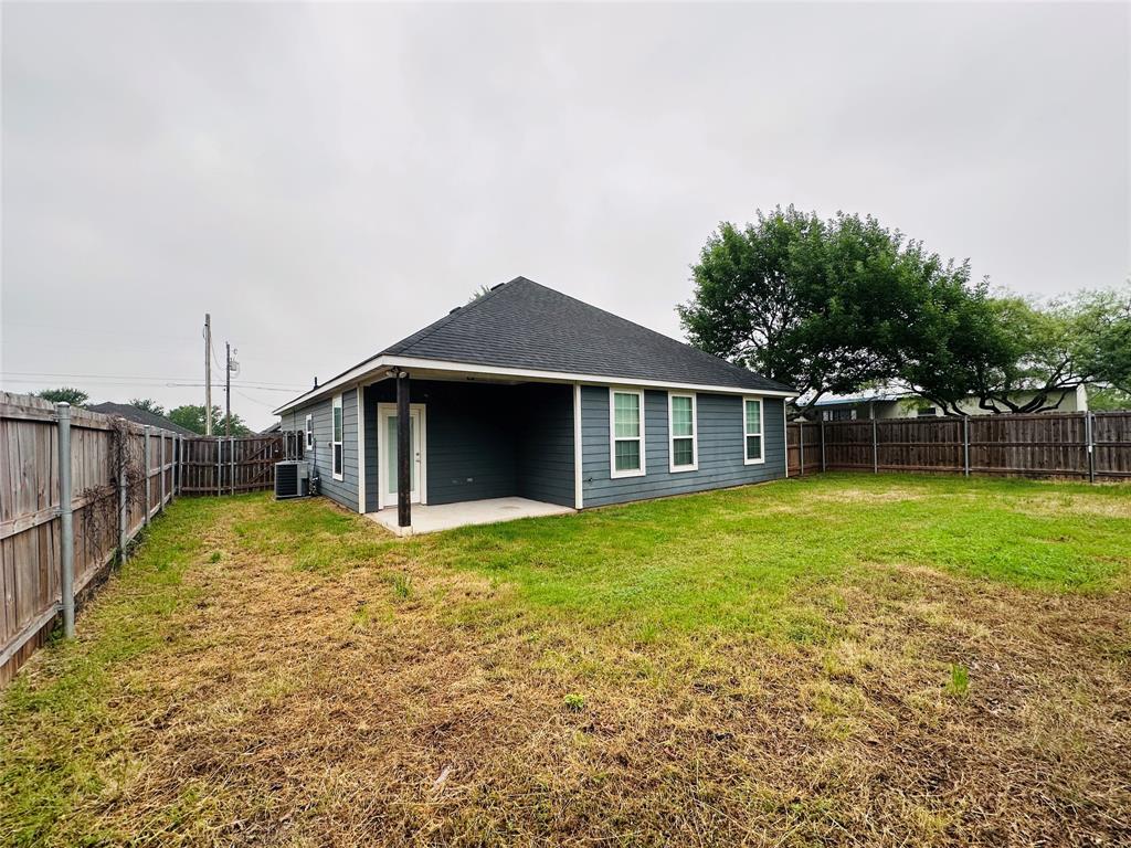 2415 San Gabriel Drive Property Photo 17