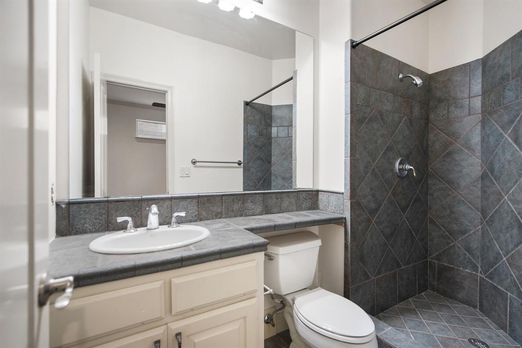 4316 Cedar Springs Road C Property Photo 7