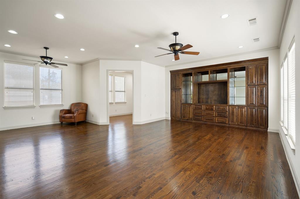 4316 Cedar Springs Road C Property Photo 11