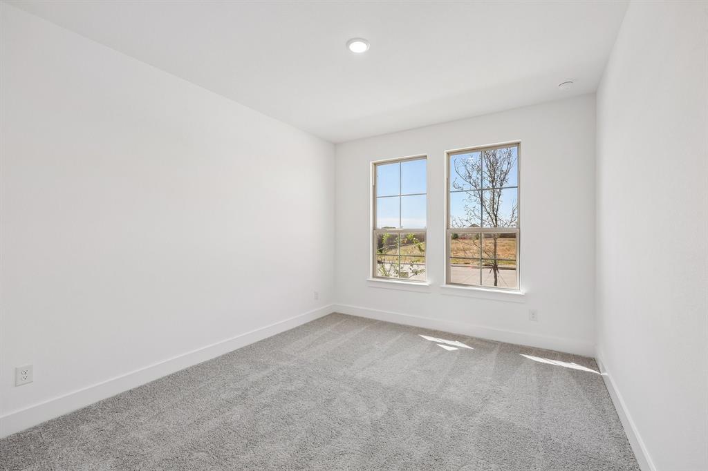 5337 Hybern Avenue Property Photo 15