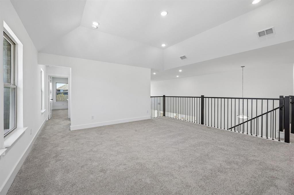 5337 Hybern Avenue Property Photo 28