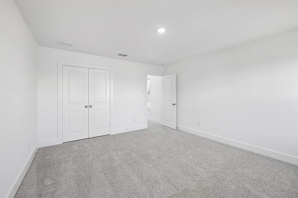 5337 Hybern Avenue Property Photo 32