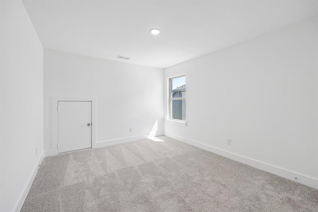 5337 Hybern Avenue Property Photo 33
