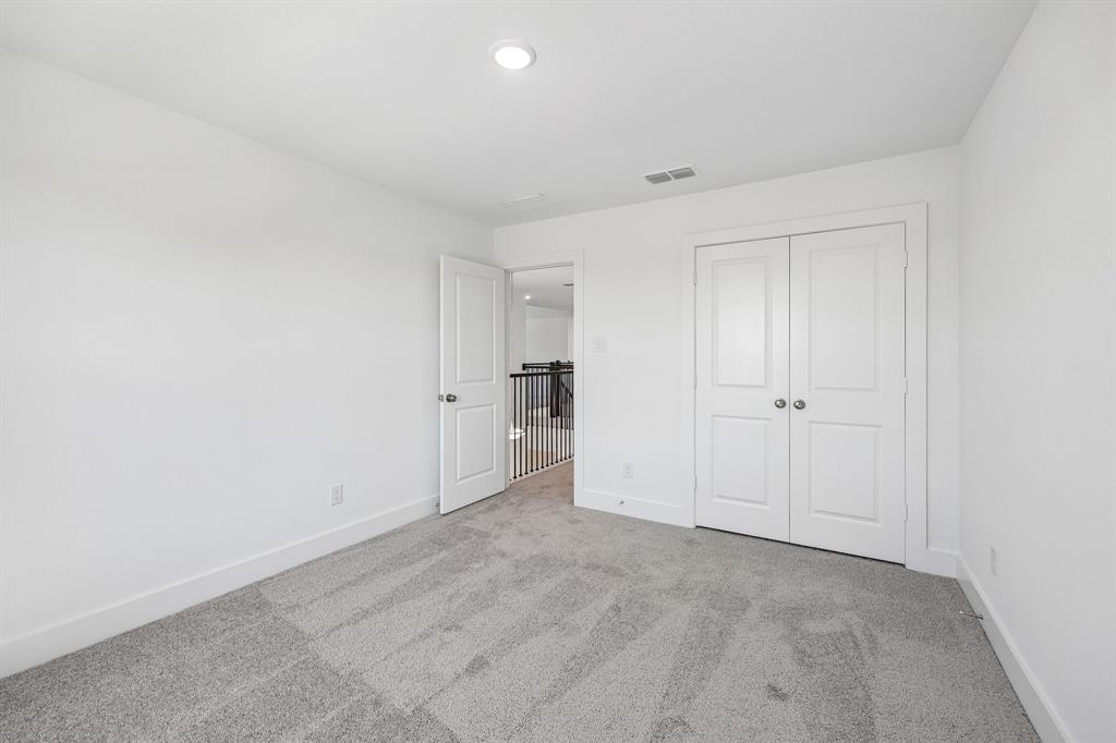 5337 Hybern Avenue Property Photo 37