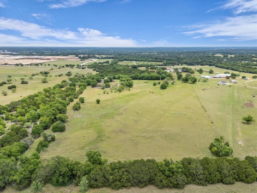 173 County Road 3465 Property Photo 4