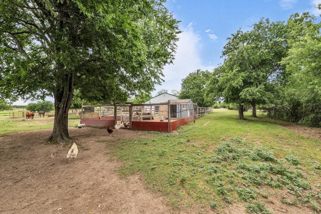 173 County Road 3465 Property Photo 9