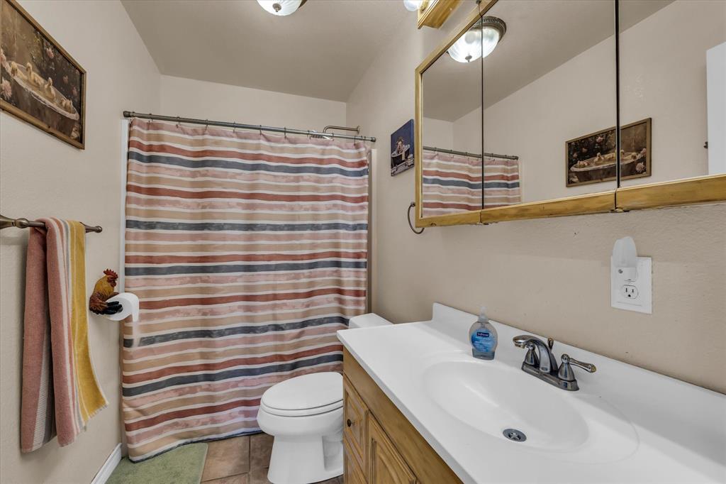 173 County Road 3465 Property Photo 21