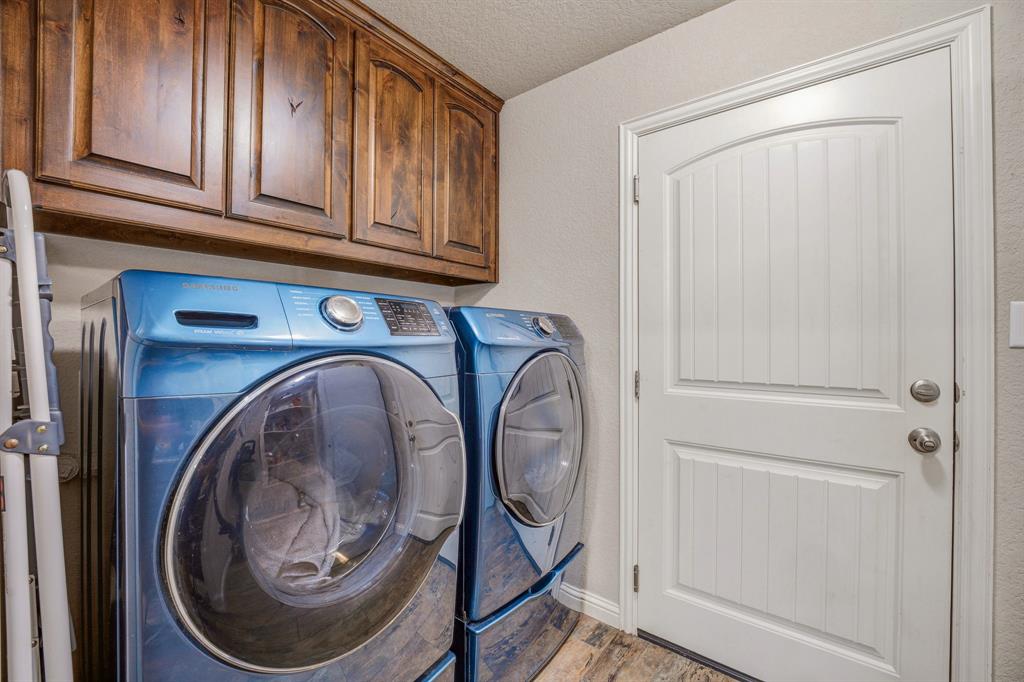 123 Donna Circle Property Photo 10