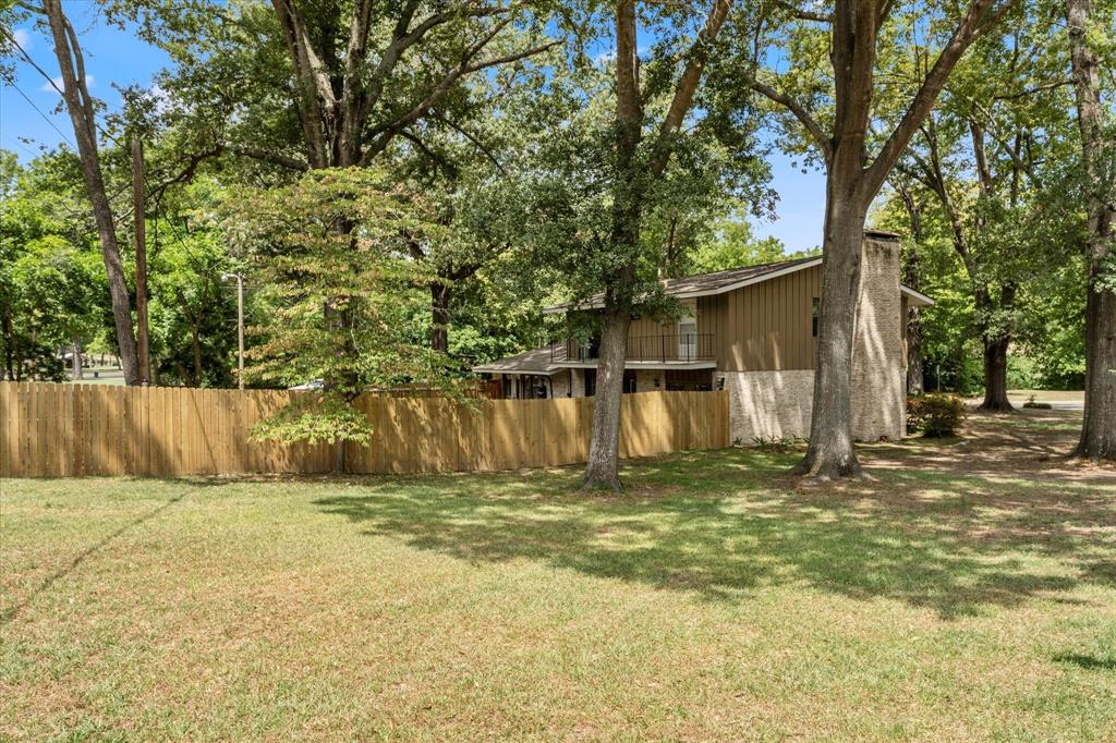 1101 Holly Hill Lane Property Photo 24