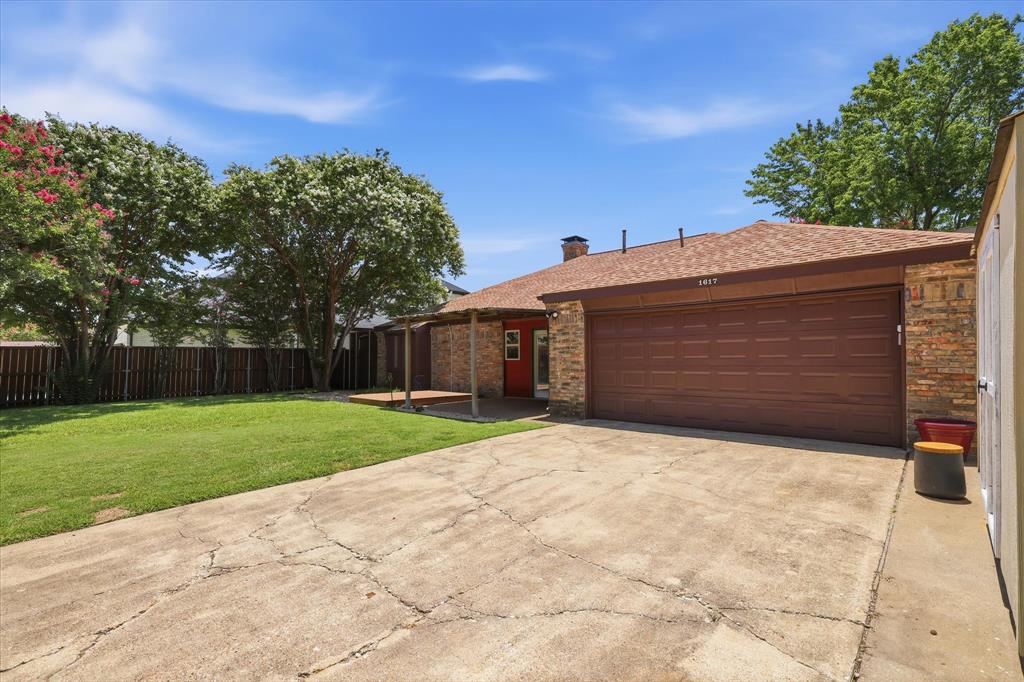 1617 Cherbourg Drive Property Photo 31