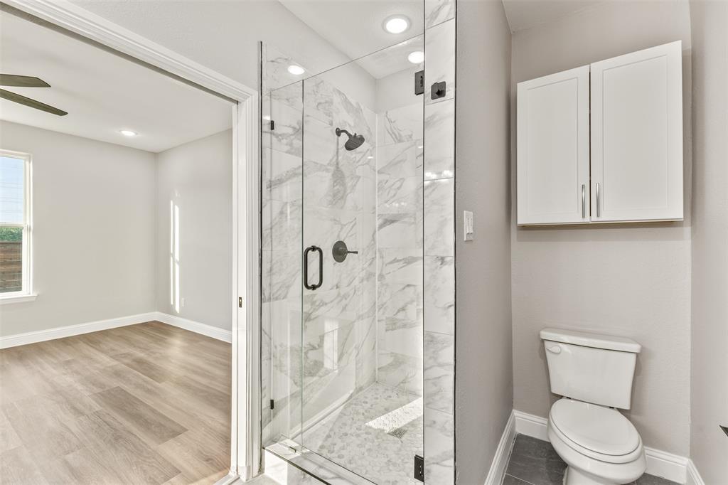 825 Premier Parkway Property Photo 8