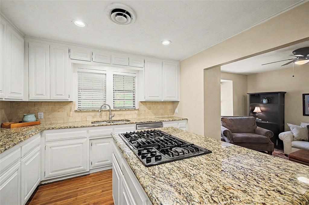 3644 W Seminary Drive Property Photo 14