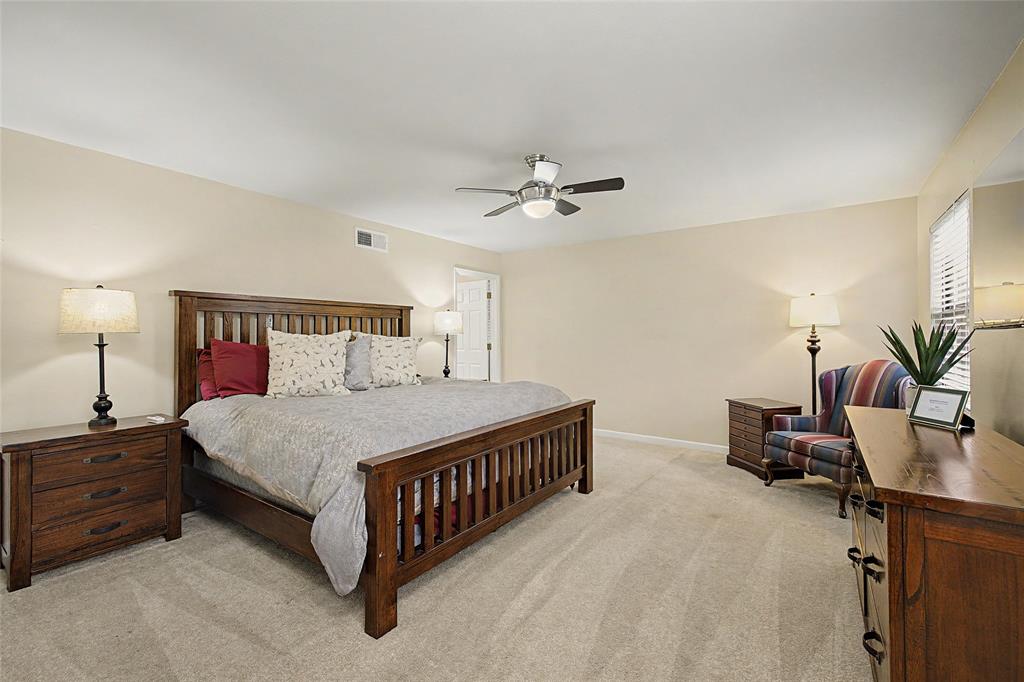3644 W Seminary Drive Property Photo 20