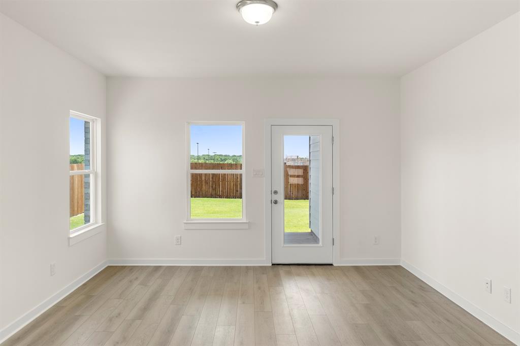 402 Heritage Grove Road Property Photo 15