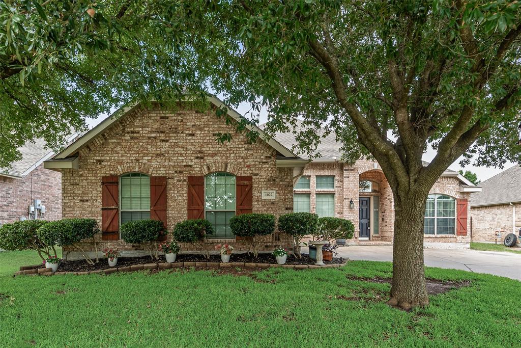 1022 Spinnaker Drive Property Photo 2