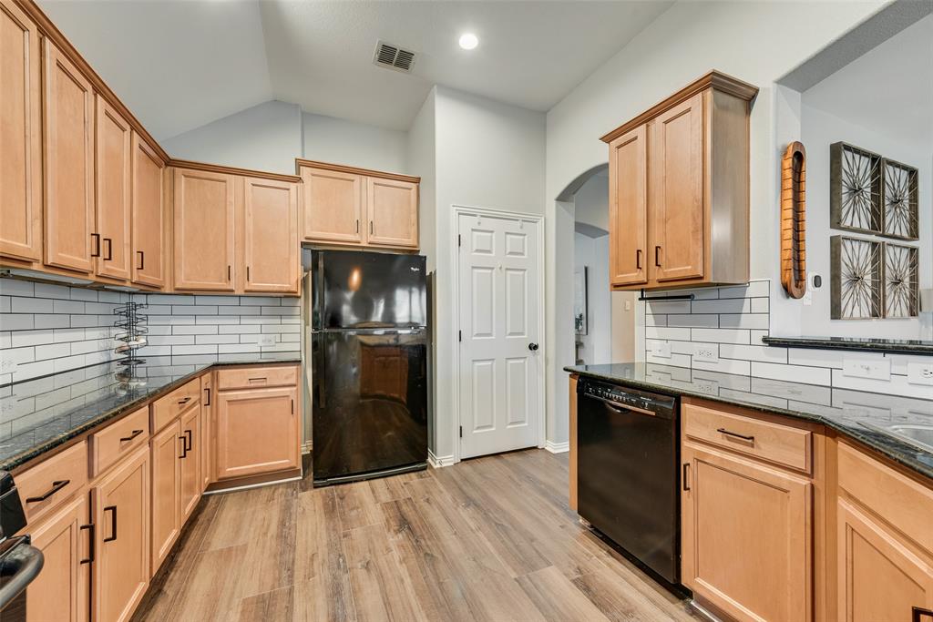 1022 Spinnaker Drive Property Photo 11