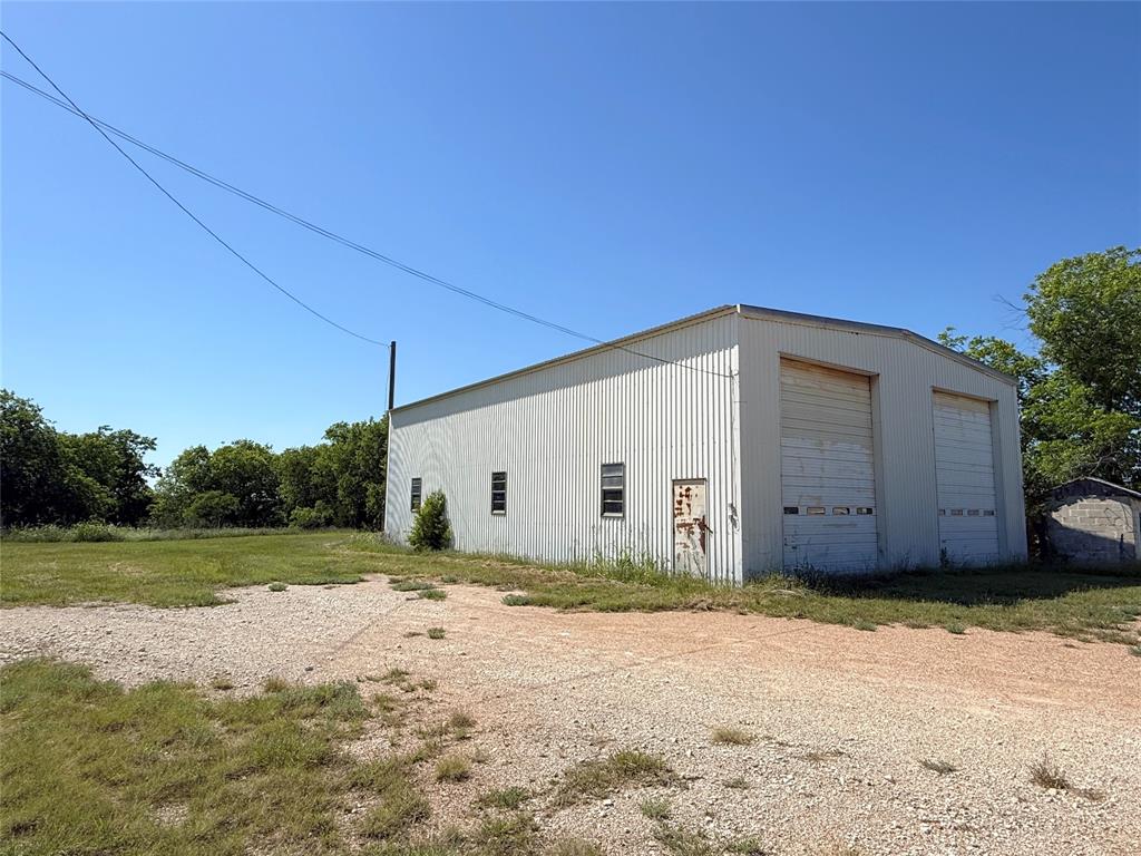 913 N Rice Property Photo 3