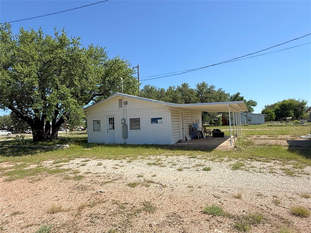 913 N Rice Property Photo 5