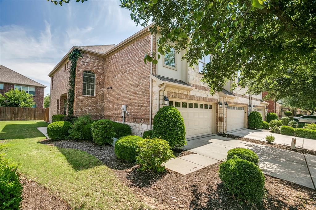 1838 Villa Drive Property Photo 1