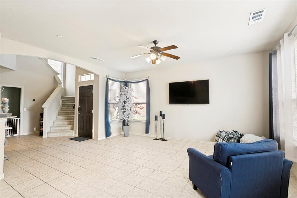 1838 Villa Drive Property Photo 8