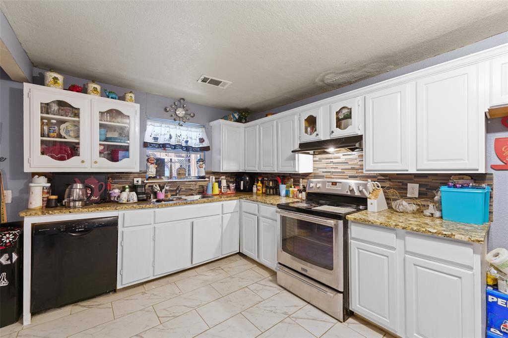 12809 Sultana Street Property Photo 10