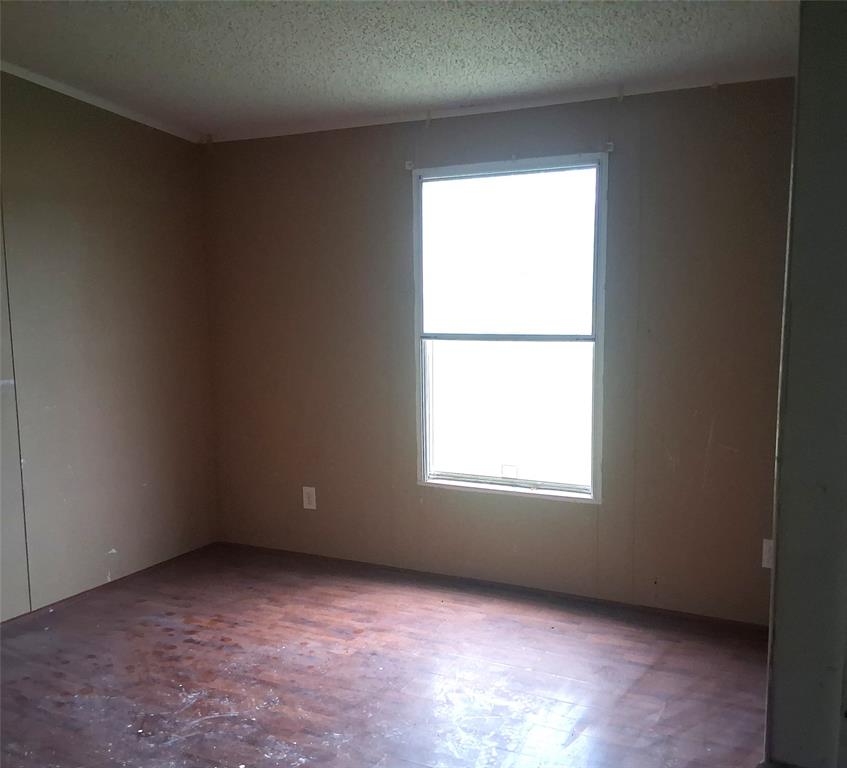 105 Spring Creek Place Property Photo 9