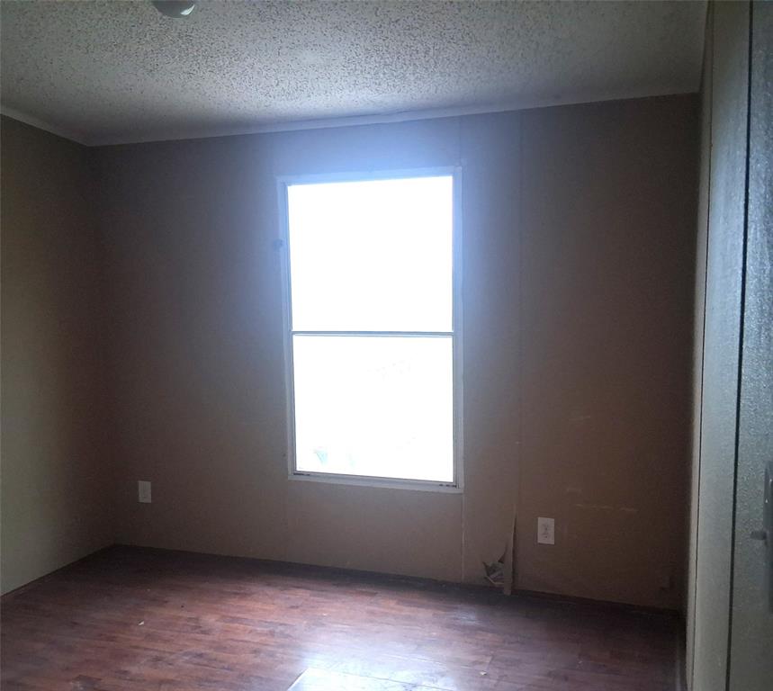 105 Spring Creek Place Property Photo 10