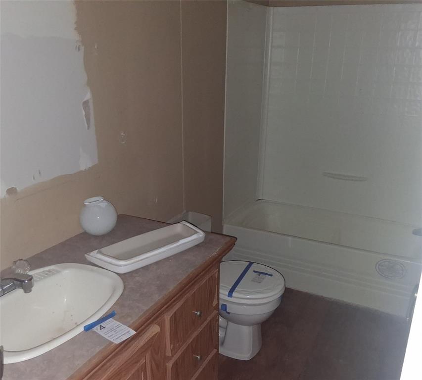 105 Spring Creek Place Property Photo 14