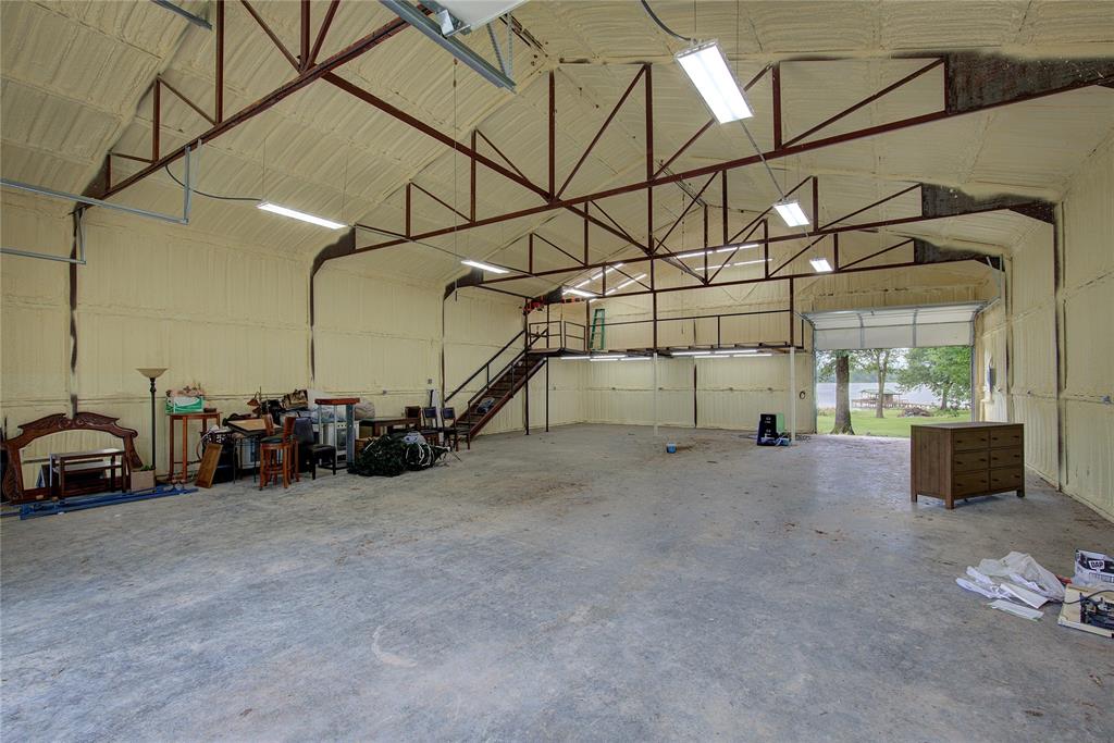 1605 County Road 1785 Property Photo 31