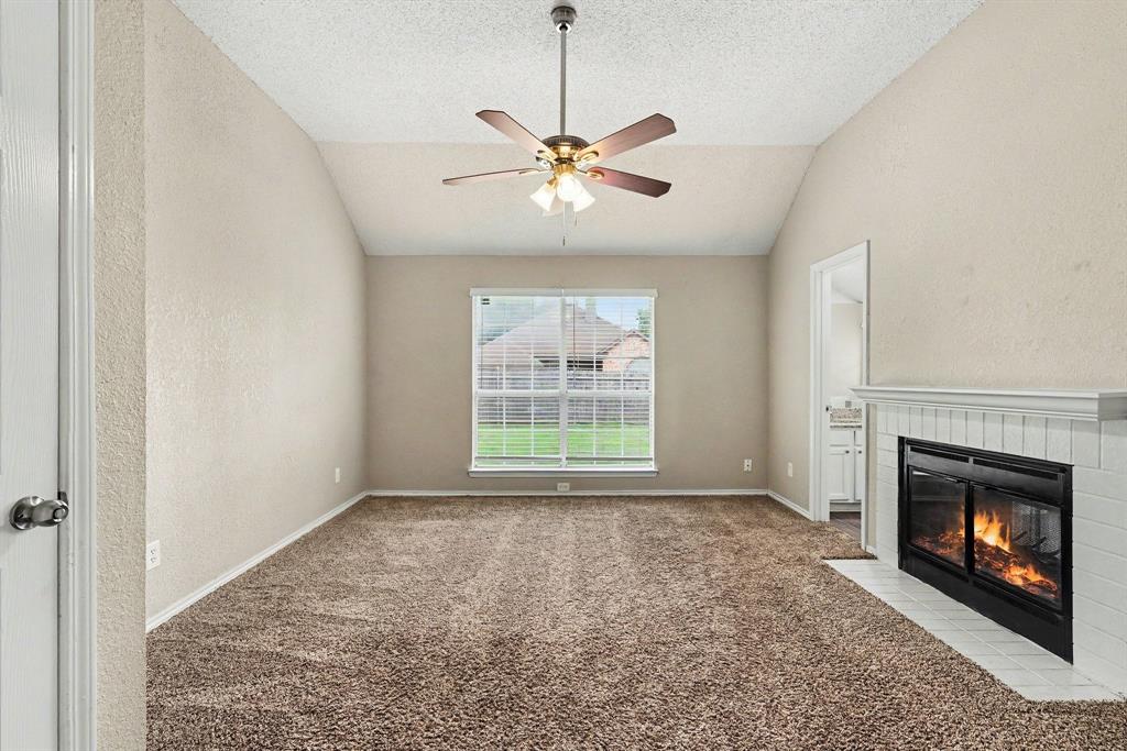 2741 Salado Trail Property Photo 10