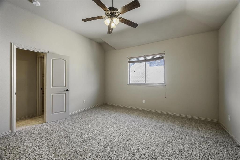 6916 Cannon Falls Drive Property Photo 7