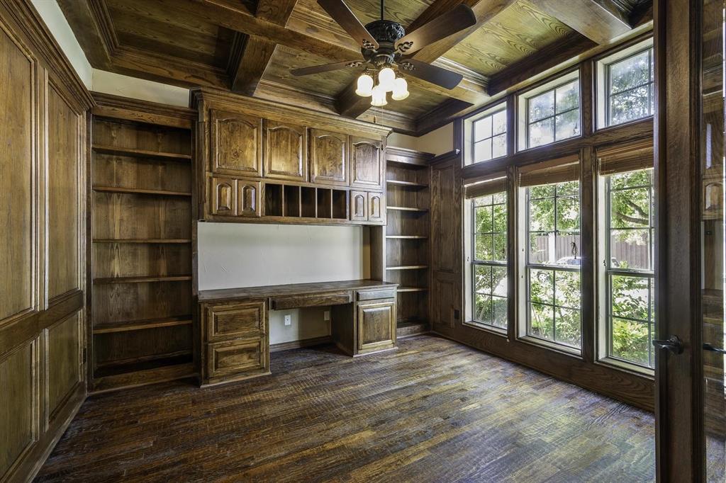 6916 Cannon Falls Drive Property Photo 25