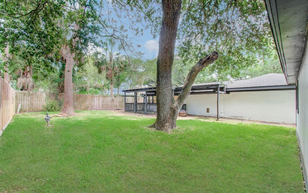 2708 Tallow Street Property Photo 18