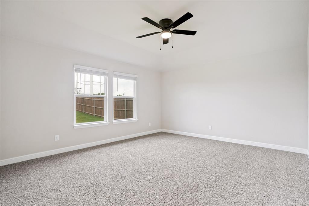 608 Breckenridge Park Drive Property Photo 11