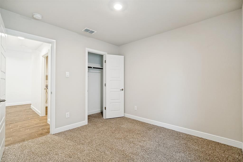 608 Breckenridge Park Drive Property Photo 20