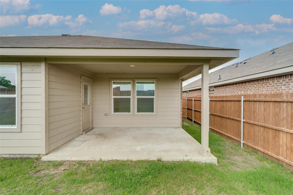608 Breckenridge Park Drive Property Photo 22