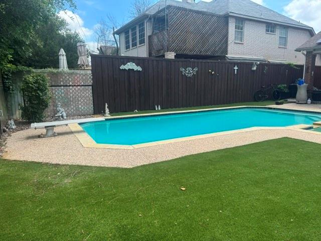 616 Huntington Lane Property Photo 4