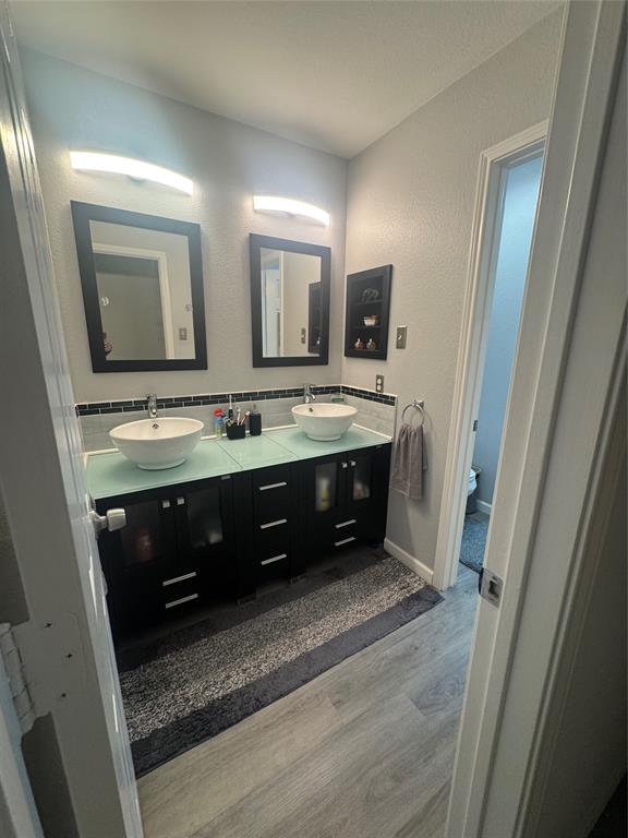 616 Huntington Lane Property Photo 19