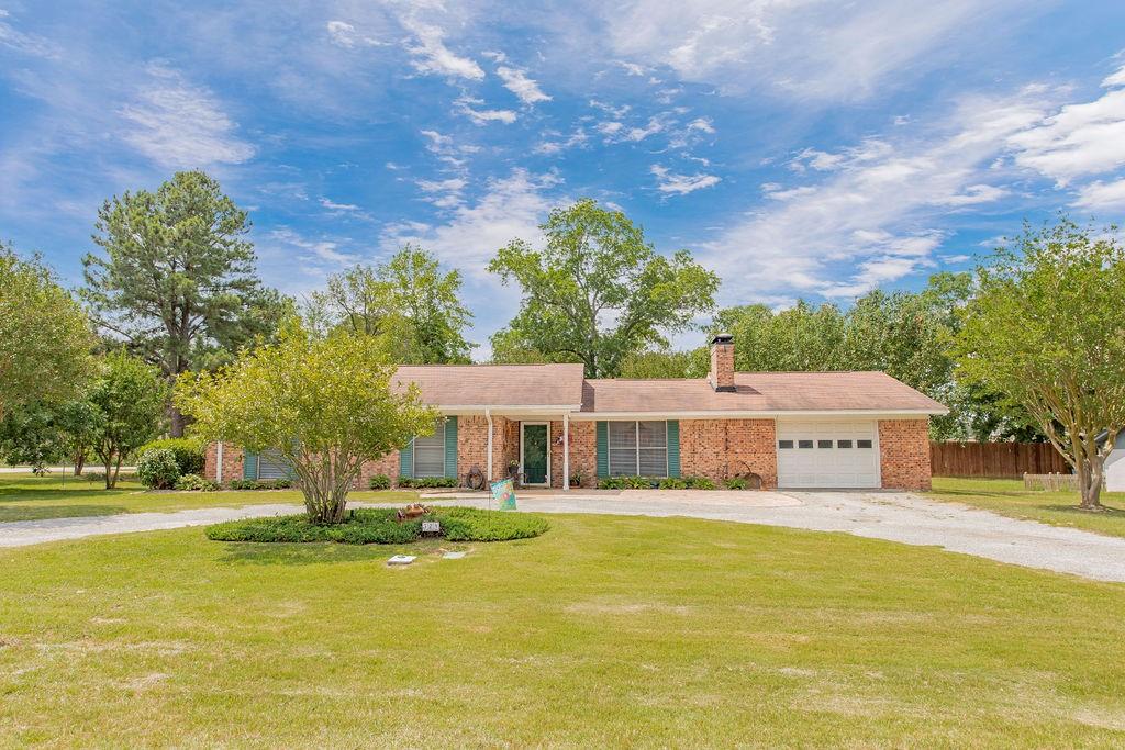 324 Texas Drive Property Photo 1
