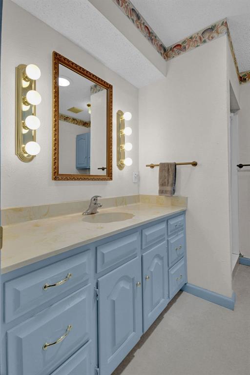 324 Texas Drive Property Photo 22