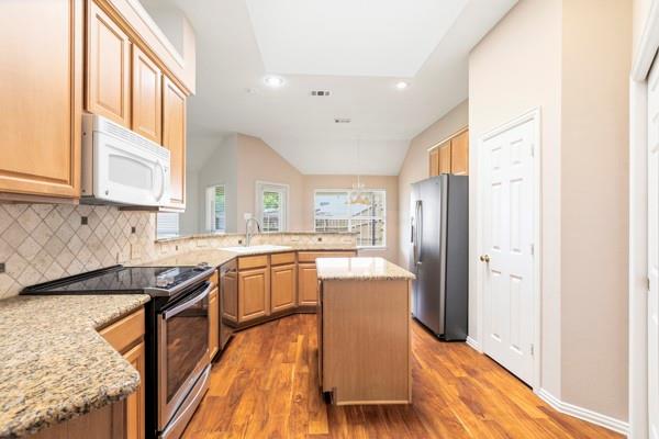 2540 Wagonwheel Drive Property Photo 13