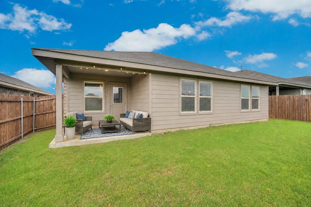 16620 Portage Street Property Photo 19