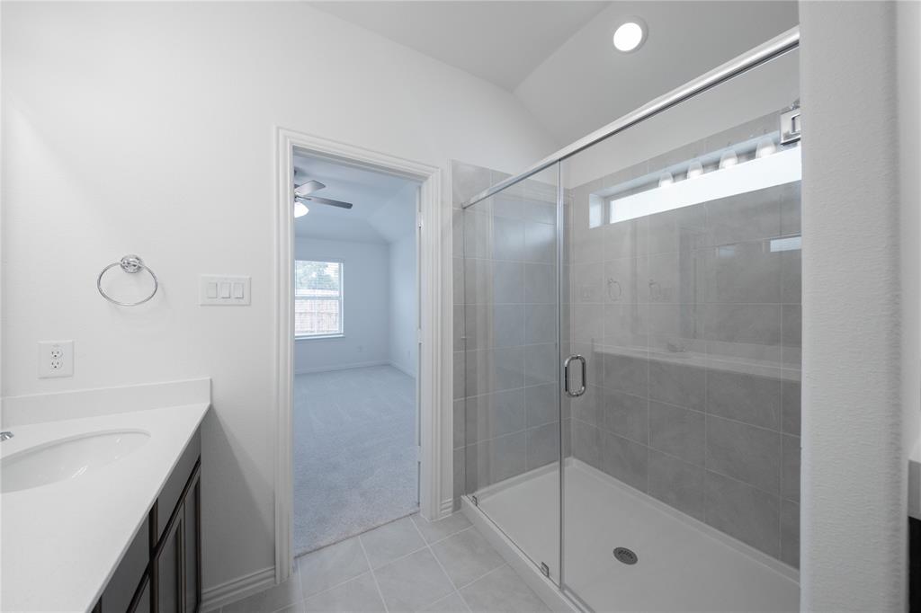 3422 Hillingdon Road Property Photo 12